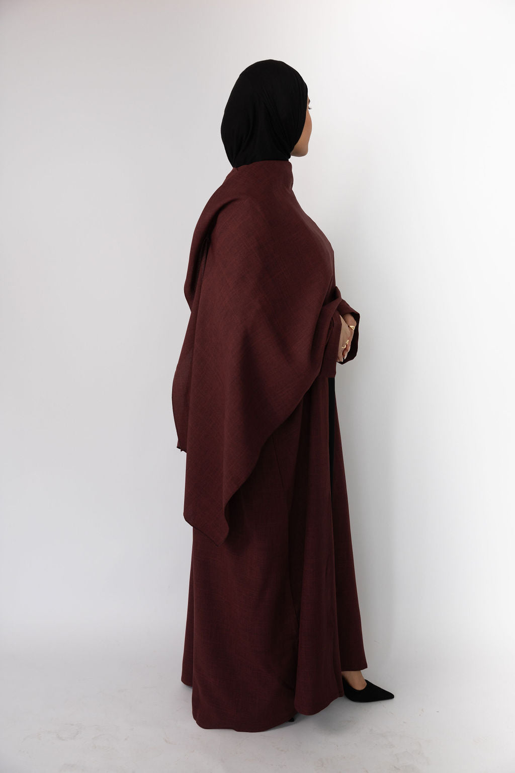 Burgundy Cloak Abaya | Nida Linen Fabric | Concealed Buttons | Sharp Cuffs | Flowing Silhouette | Casual & Formal Style