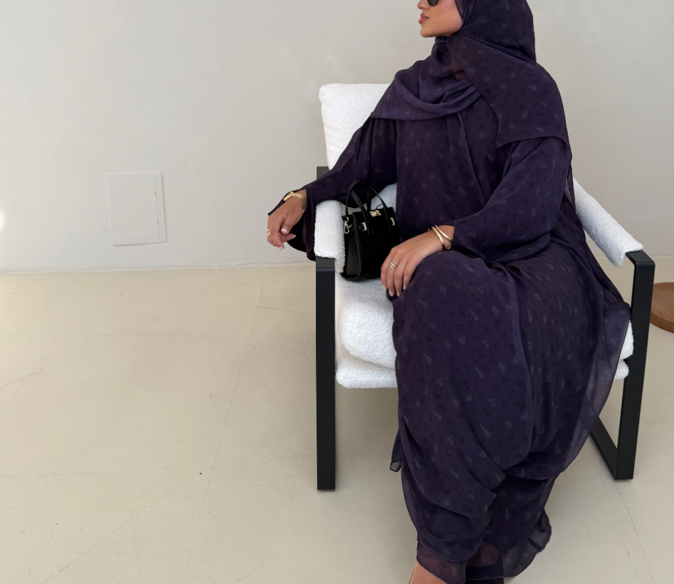 Violet Blossom Abaya