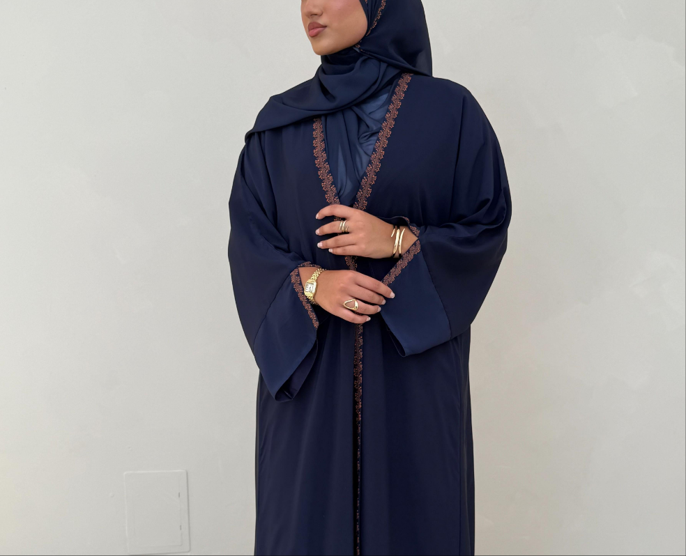 Luna Abaya